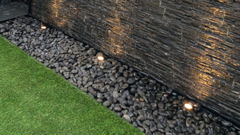 Black Pebbles | Black Polished Pebbles | CED Stone